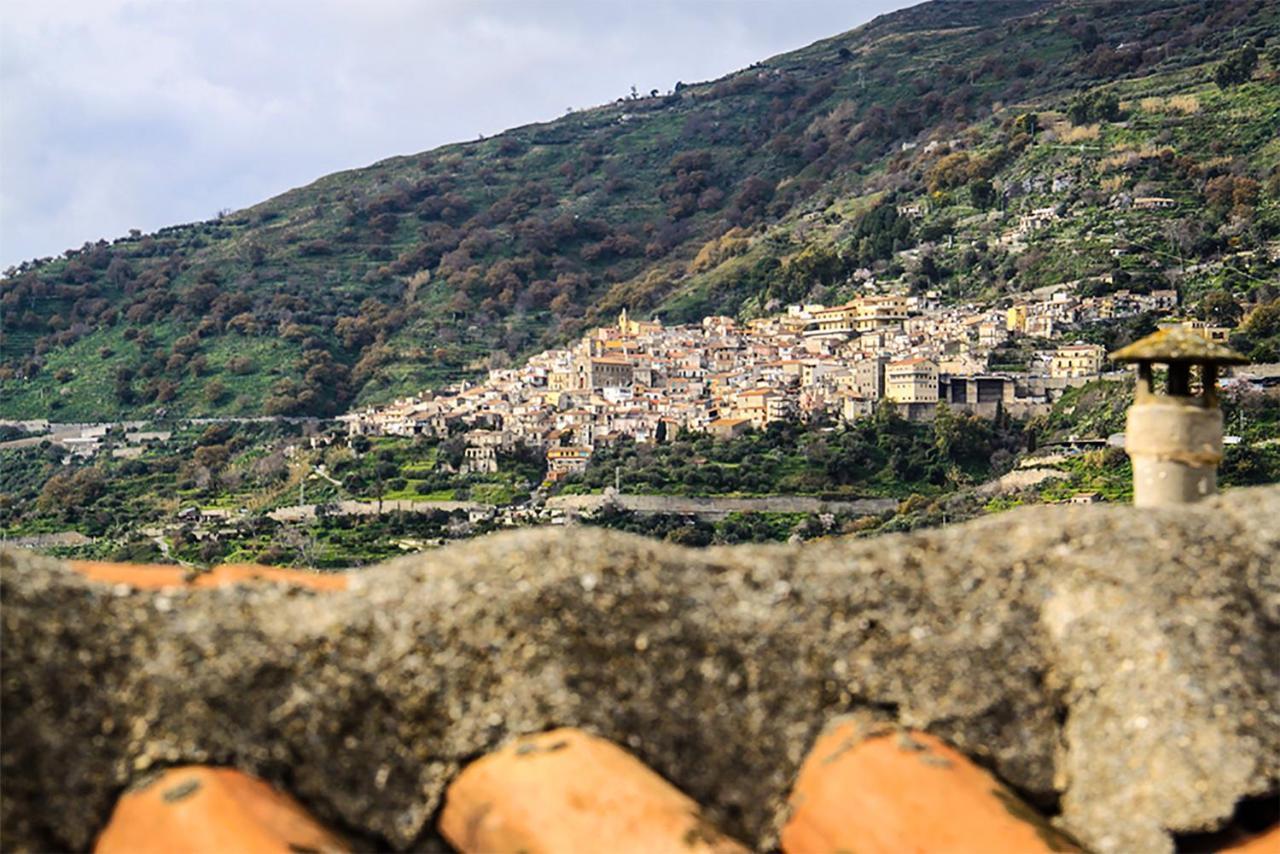Due Sicilie Maison De Charme Casalvecchio Siculo Dış mekan fotoğraf