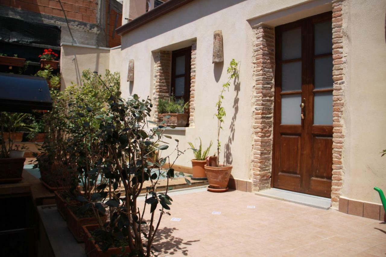 Due Sicilie Maison De Charme Casalvecchio Siculo Dış mekan fotoğraf